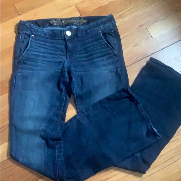 Express Low Rise Flared Jeans - Picture 2 of 5